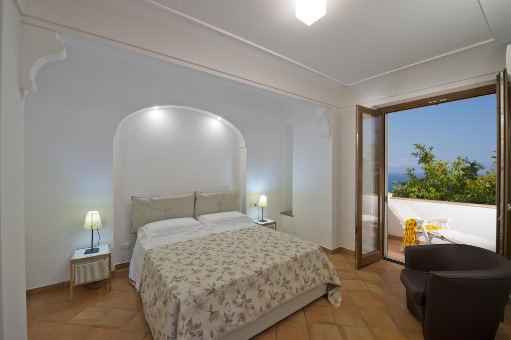 Villa Gaetano Praiano Luaran gambar